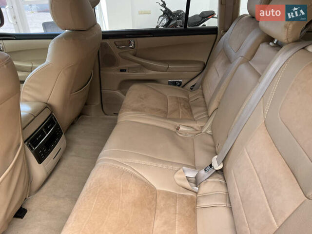 Красный Лексус ЛХ, объемом двигателя 5.66 л и пробегом 188 тыс. км за 32900 $, фото 14 на Automoto.ua