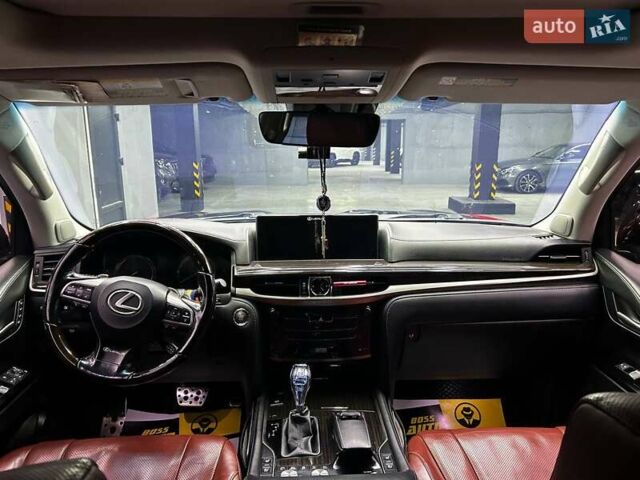 Красный Лексус ЛХ, объемом двигателя 5.7 л и пробегом 149 тыс. км за 74999 $, фото 8 на Automoto.ua