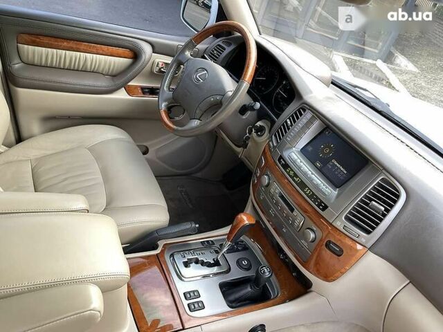 Лексус ЛХ, объемом двигателя 4.7 л и пробегом 135 тыс. км за 28300 $, фото 25 на Automoto.ua