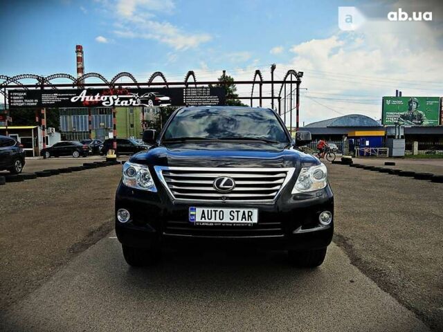 Лексус ЛХ, объемом двигателя 0 л и пробегом 262 тыс. км за 32500 $, фото 1 на Automoto.ua