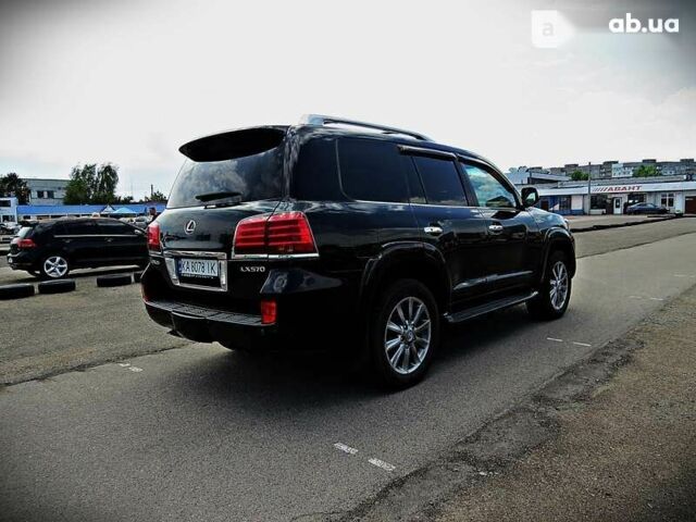 Лексус ЛХ, объемом двигателя 0 л и пробегом 262 тыс. км за 32500 $, фото 3 на Automoto.ua