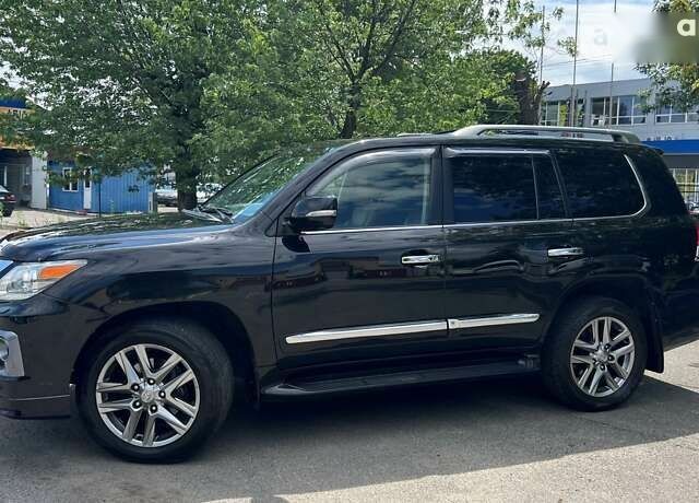 Лексус ЛХ, об'ємом двигуна 5.7 л та пробігом 186 тис. км за 41500 $, фото 4 на Automoto.ua