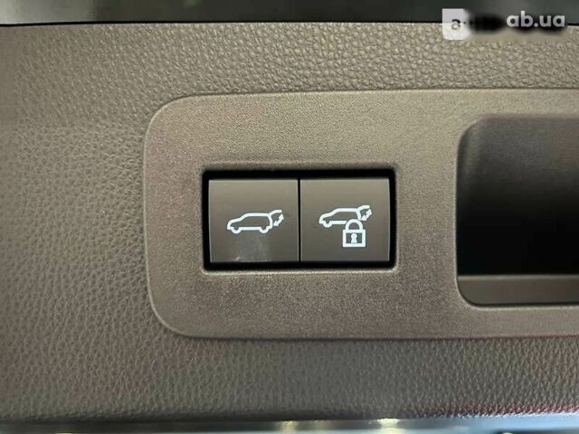 Лексус ЛХ, объемом двигателя 3.3 л и пробегом 1 тыс. км за 133500 $, фото 17 на Automoto.ua