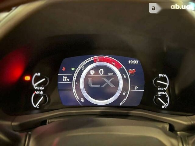 Лексус ЛХ, объемом двигателя 3.3 л и пробегом 1 тыс. км за 133500 $, фото 24 на Automoto.ua