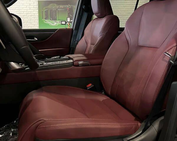 Лексус ЛХ, объемом двигателя 3.3 л и пробегом 1 тыс. км за 139900 $, фото 26 на Automoto.ua