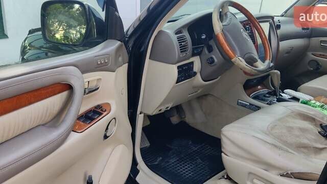 Лексус ЛХ, объемом двигателя 4.66 л и пробегом 366 тыс. км за 13800 $, фото 6 на Automoto.ua
