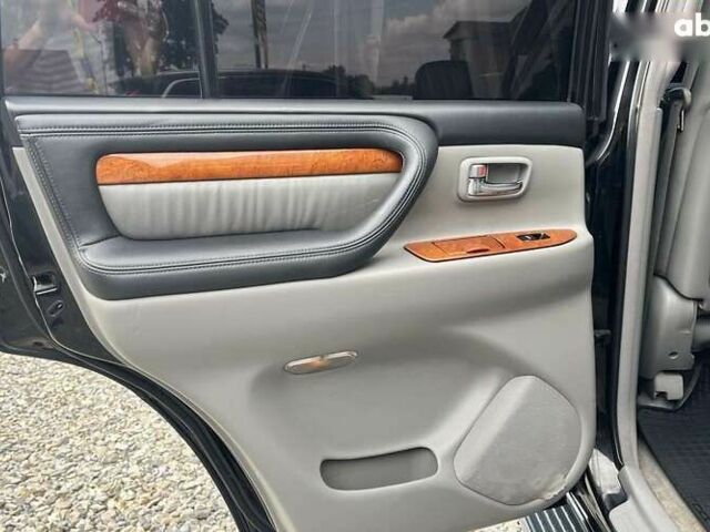 Лексус ЛХ, объемом двигателя 4.7 л и пробегом 259 тыс. км за 17200 $, фото 25 на Automoto.ua