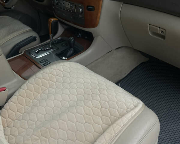 Лексус ЛХ, объемом двигателя 4.66 л и пробегом 260 тыс. км за 17666 $, фото 11 на Automoto.ua