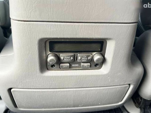 Лексус ЛХ, объемом двигателя 4.7 л и пробегом 259 тыс. км за 17200 $, фото 26 на Automoto.ua
