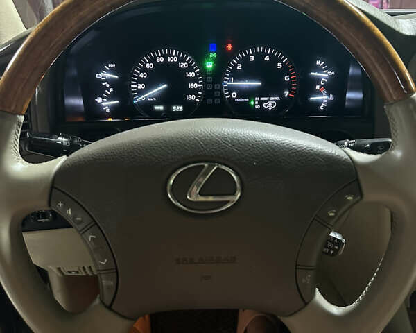 Лексус ЛХ, объемом двигателя 4.66 л и пробегом 260 тыс. км за 17666 $, фото 18 на Automoto.ua