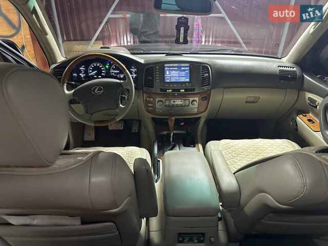 Лексус ЛХ, объемом двигателя 4.66 л и пробегом 260 тыс. км за 17666 $, фото 19 на Automoto.ua