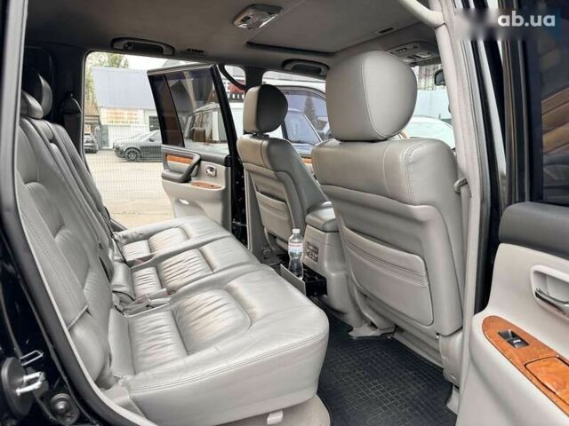Лексус ЛХ, объемом двигателя 0 л и пробегом 345 тыс. км за 21000 $, фото 26 на Automoto.ua
