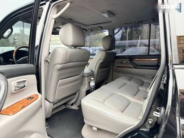 Лексус ЛХ, объемом двигателя 0 л и пробегом 345 тыс. км за 21000 $, фото 25 на Automoto.ua