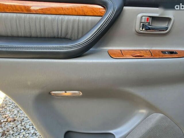 Лексус ЛХ, об'ємом двигуна 0 л та пробігом 228 тис. км за 18700 $, фото 24 на Automoto.ua