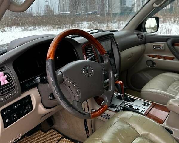 Лексус ЛХ, об'ємом двигуна 4.7 л та пробігом 287 тис. км за 18300 $, фото 4 на Automoto.ua