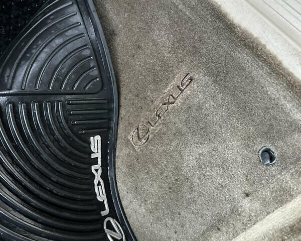 Лексус ЛХ, объемом двигателя 4.7 л и пробегом 326 тыс. км за 17777 $, фото 57 на Automoto.ua