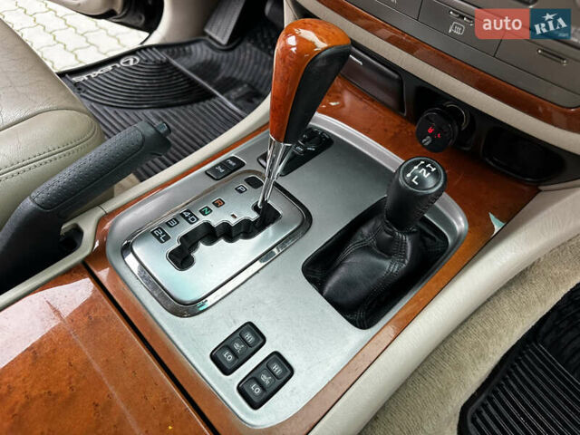 Лексус ЛХ, объемом двигателя 4.7 л и пробегом 326 тыс. км за 17777 $, фото 35 на Automoto.ua