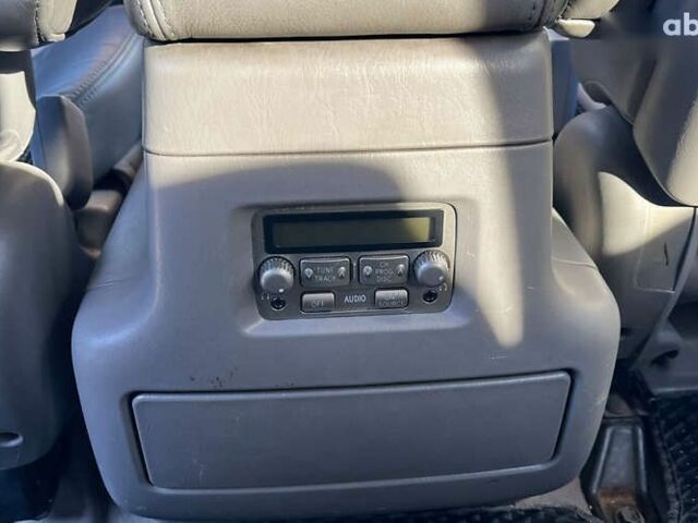 Лексус ЛХ, об'ємом двигуна 0 л та пробігом 228 тис. км за 18700 $, фото 19 на Automoto.ua