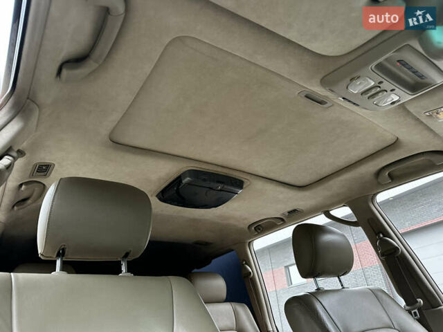 Лексус ЛХ, объемом двигателя 4.7 л и пробегом 326 тыс. км за 17777 $, фото 38 на Automoto.ua