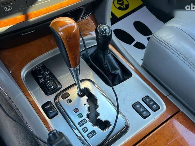 Лексус ЛХ, об'ємом двигуна 0 л та пробігом 228 тис. км за 18700 $, фото 11 на Automoto.ua