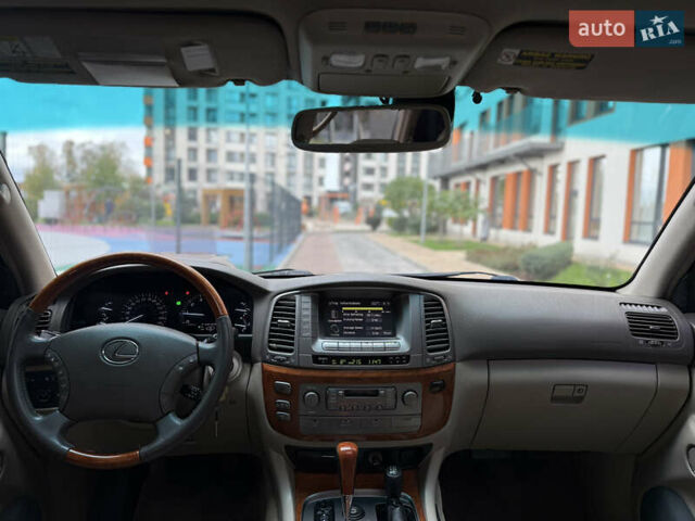 Лексус ЛХ 2006 у Києві на Automoto.ua Лексус ЛХ, об'ємом двигуна 4.67 л та пробігом 216 тис. км за 17999 $, фото 13 на Automoto.ua