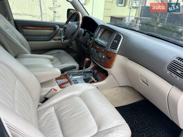 Лексус ЛХ, объемом двигателя 4.7 л и пробегом 219 тыс. км за 17900 $, фото 11 на Automoto.ua