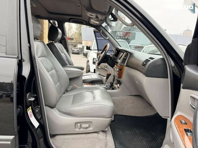 Лексус ЛХ, объемом двигателя 0 л и пробегом 345 тыс. км за 21000 $, фото 15 на Automoto.ua