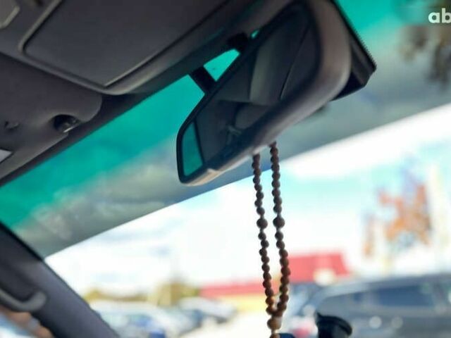 Лексус ЛХ, об'ємом двигуна 0 л та пробігом 228 тис. км за 18700 $, фото 15 на Automoto.ua