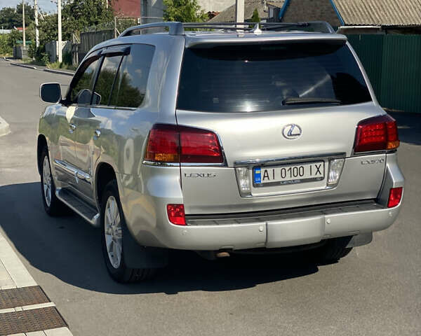 Лексус ЛХ, объемом двигателя 5.66 л и пробегом 314 тыс. км за 23000 $, фото 3 на Automoto.ua