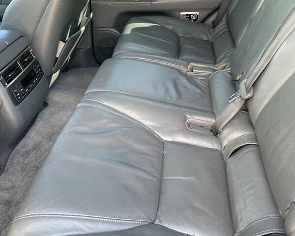 Лексус ЛХ, объемом двигателя 5.66 л и пробегом 314 тыс. км за 23000 $, фото 9 на Automoto.ua