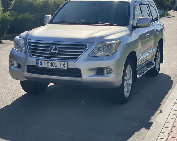 Лексус ЛХ, объемом двигателя 5.66 л и пробегом 314 тыс. км за 21000 $, фото 4 на Automoto.ua