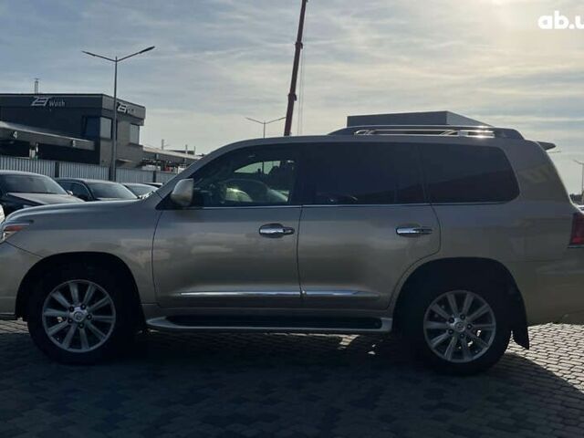 Лексус ЛХ, объемом двигателя 0 л и пробегом 359 тыс. км за 23500 $, фото 3 на Automoto.ua