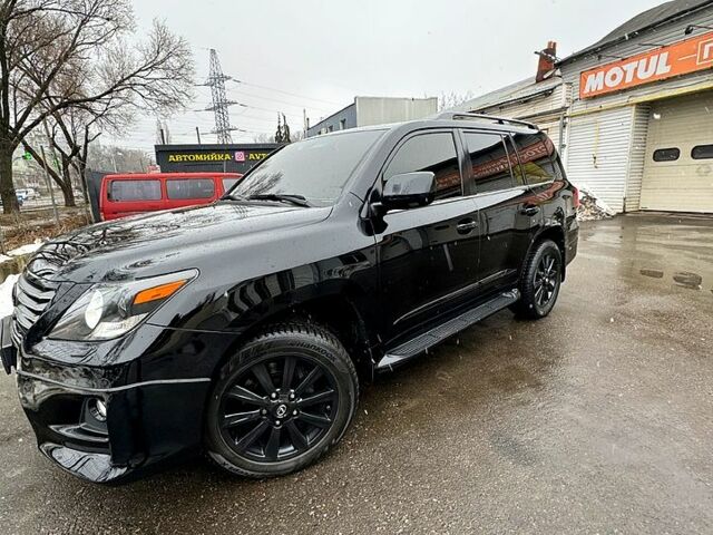 Лексус ЛХ, объемом двигателя 5.7 л и пробегом 200 тыс. км за 32000 $, фото 8 на Automoto.ua