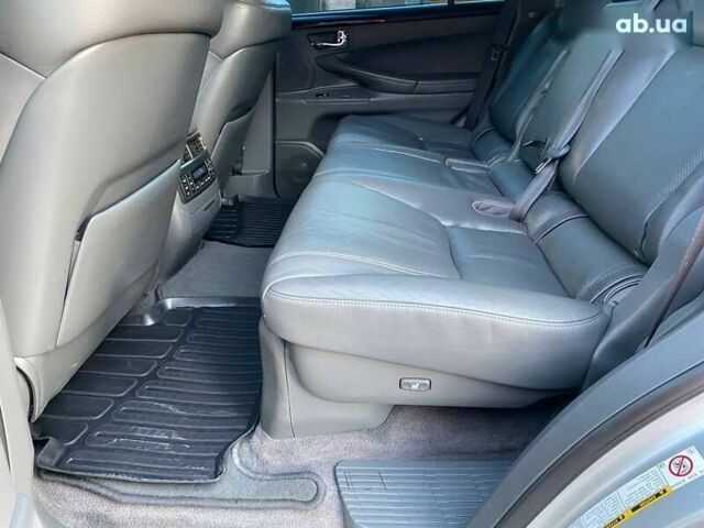 Лексус ЛХ, объемом двигателя 0 л и пробегом 300 тыс. км за 20500 $, фото 28 на Automoto.ua