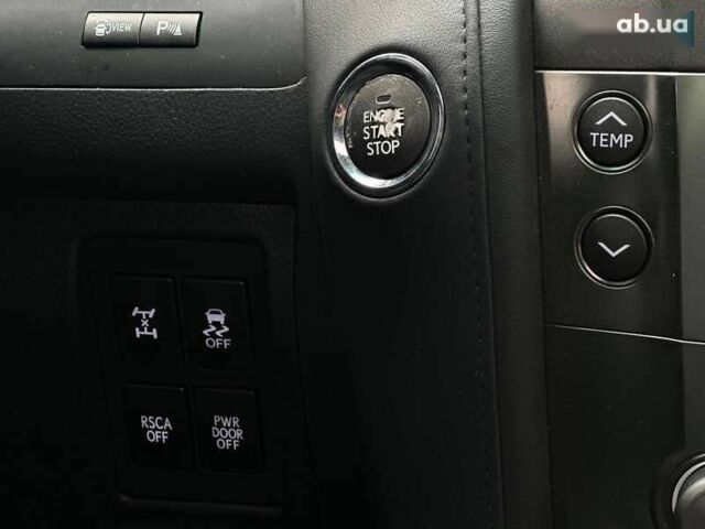 Лексус ЛХ, объемом двигателя 0 л и пробегом 259 тыс. км за 21990 $, фото 28 на Automoto.ua