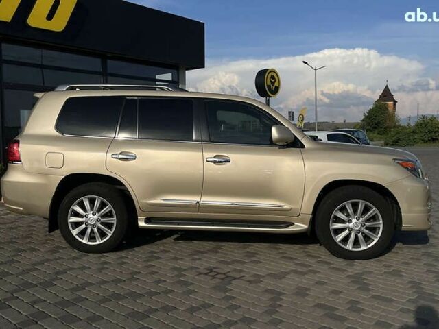 Лексус ЛХ, объемом двигателя 0 л и пробегом 359 тыс. км за 23500 $, фото 7 на Automoto.ua