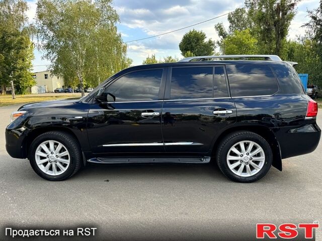 Лексус ЛХ, об'ємом двигуна 5.7 л та пробігом 300 тис. км за 23999 $, фото 1 на Automoto.ua