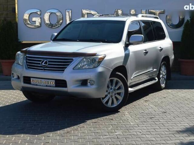 Лексус ЛХ, объемом двигателя 0 л и пробегом 251 тыс. км за 21500 $, фото 4 на Automoto.ua