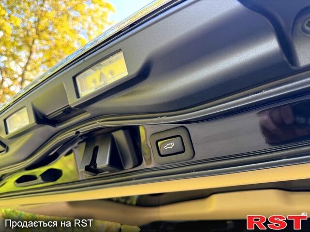 Лексус ЛХ, объемом двигателя 5.7 л и пробегом 223 тыс. км за 27500 $, фото 9 на Automoto.ua