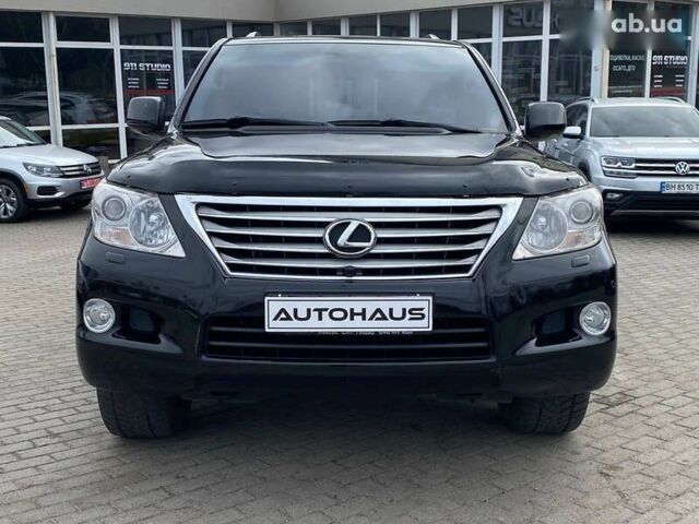 Лексус ЛХ, объемом двигателя 0 л и пробегом 310 тыс. км за 25500 $, фото 1 на Automoto.ua