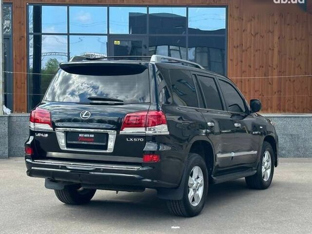 Лексус ЛХ, объемом двигателя 5.7 л и пробегом 168 тыс. км за 75900 $, фото 3 на Automoto.ua