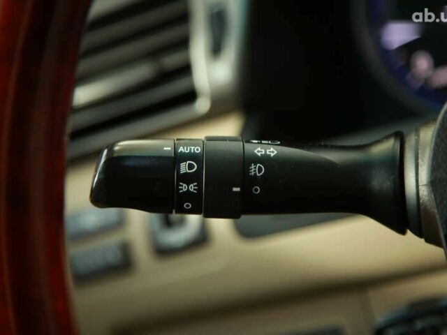 Лексус ЛХ, объемом двигателя 0 л и пробегом 263 тыс. км за 26500 $, фото 24 на Automoto.ua