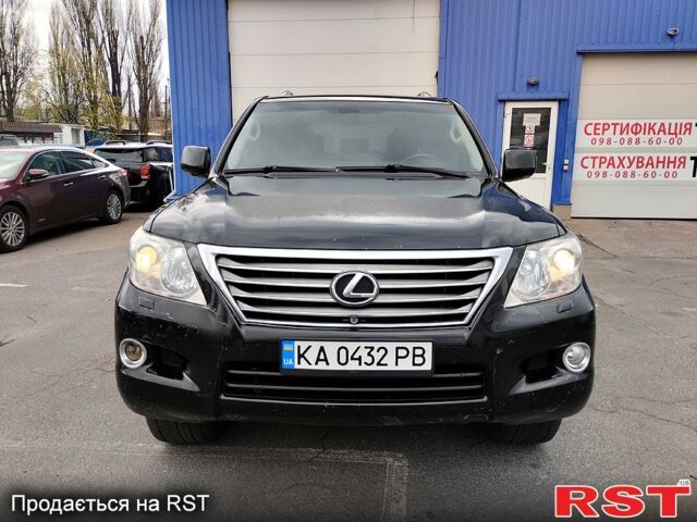 Лексус ЛХ, объемом двигателя 57 л и пробегом 238 тыс. км за 32700 $, фото 2 на Automoto.ua
