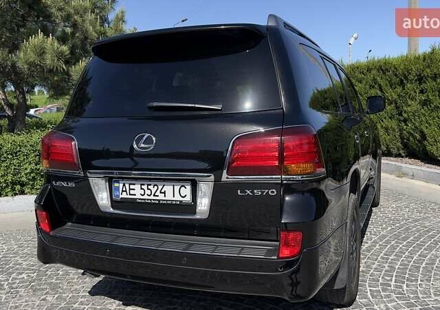 Лексус ЛХ, объемом двигателя 5.66 л и пробегом 210 тыс. км за 33000 $, фото 9 на Automoto.ua