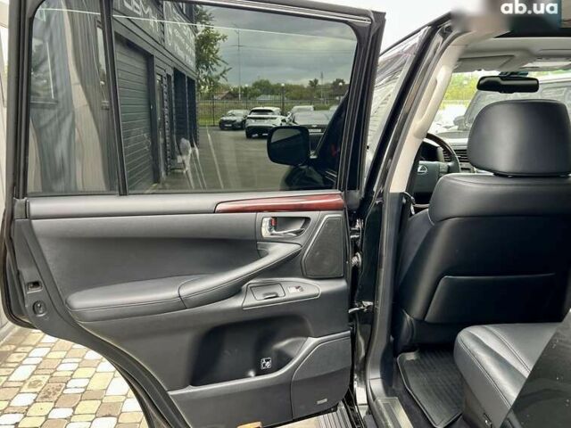 Лексус ЛХ, объемом двигателя 5.7 л и пробегом 186 тыс. км за 29900 $, фото 26 на Automoto.ua