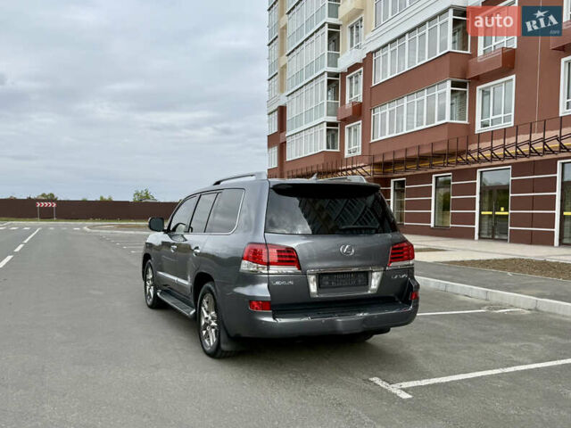Лексус ЛХ, объемом двигателя 0 л и пробегом 240 тыс. км за 36000 $, фото 9 на Automoto.ua