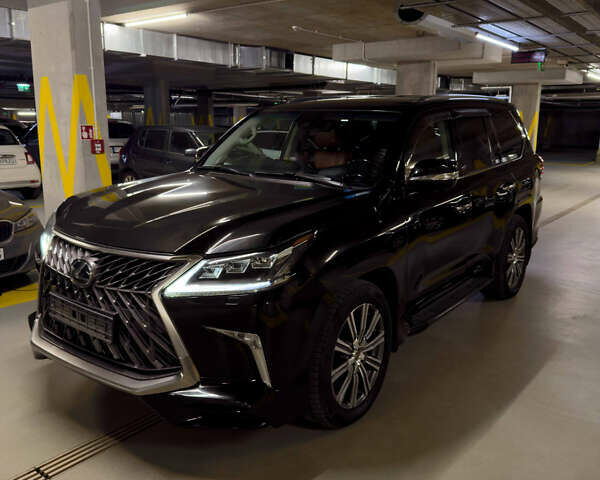 Лексус ЛХ, объемом двигателя 5.7 л и пробегом 168 тыс. км за 62800 $, фото 4 на Automoto.ua