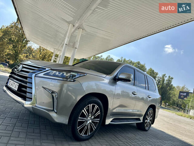 Лексус ЛХ, объемом двигателя 4.46 л и пробегом 110 тыс. км за 63999 $, фото 1 на Automoto.ua