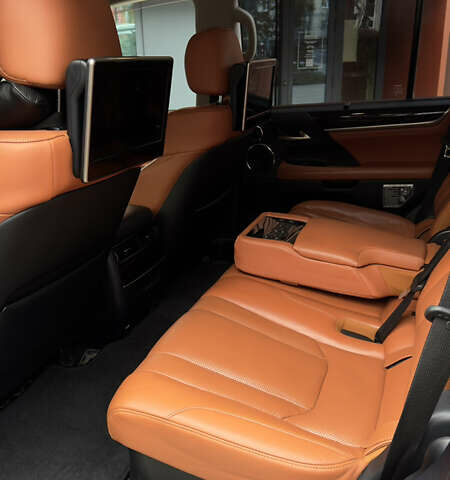 Лексус ЛХ, объемом двигателя 5.7 л и пробегом 168 тыс. км за 62800 $, фото 6 на Automoto.ua