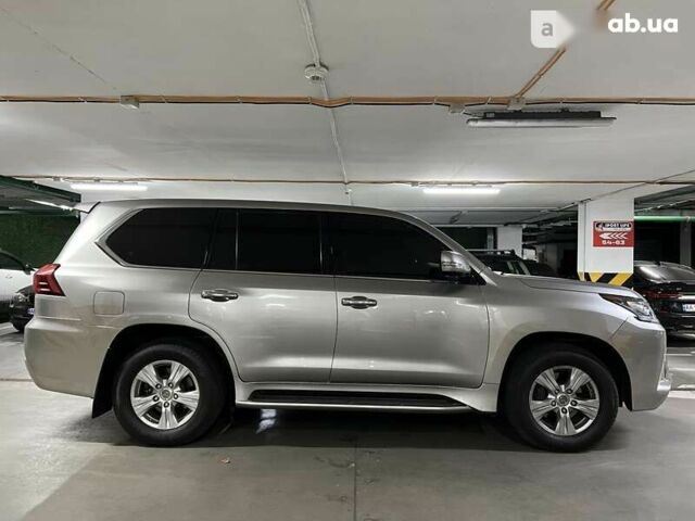 Лексус ЛХ, об'ємом двигуна 4.5 л та пробігом 152 тис. км за 58500 $, фото 9 на Automoto.ua